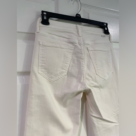 Mother The Rascal Crop Fray Jeans In Cream Puffs Size 25 Casual Trendy Preppy - Picture 10 of 15